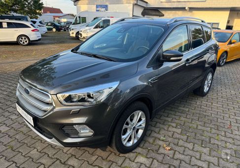 Ford Kuga, 2019