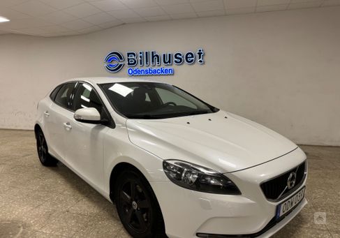 Volvo V40, 2017