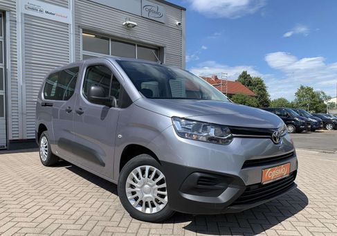 Toyota Proace, 2022