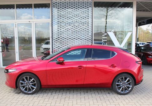Mazda 3, 2025