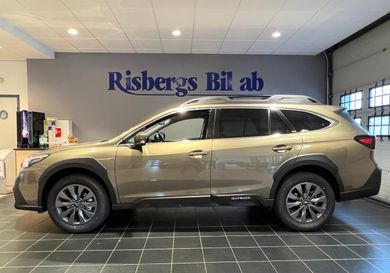 Subaru OUTBACK, 2025