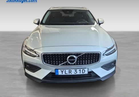 Volvo V60 Cross Country, 2022