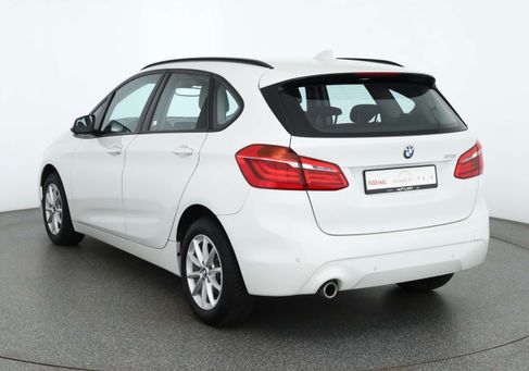 BMW 218, 2019 3
