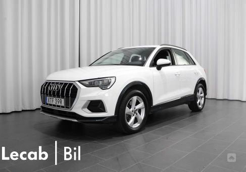 Audi Q3, 2022