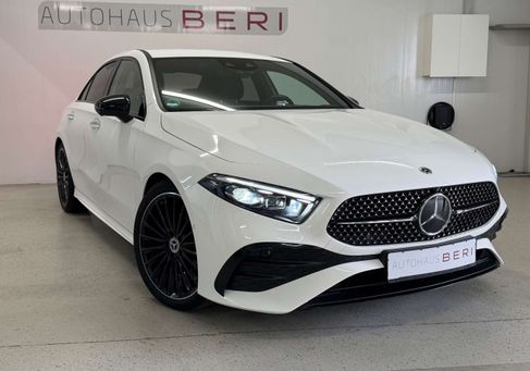 Mercedes-Benz A 200, 2023