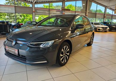 Volkswagen Golf, 2022
