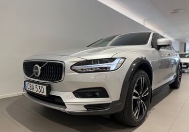 Volvo V90 Cross Country, 2021