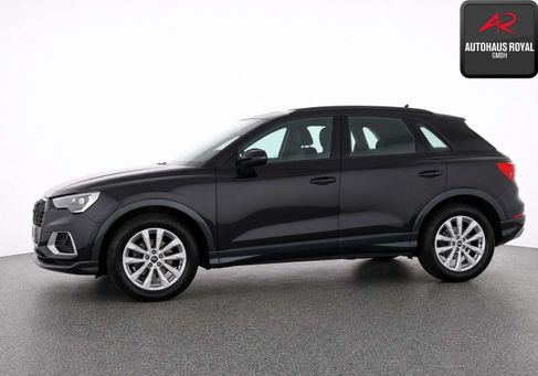 Audi Q3, 2022 2
