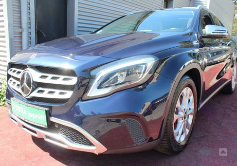 Mercedes-Benz GLA 220, 2017