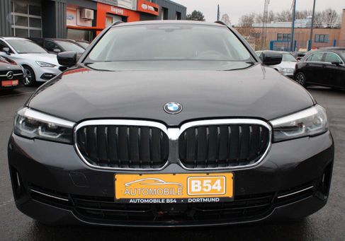 BMW 520, 2020