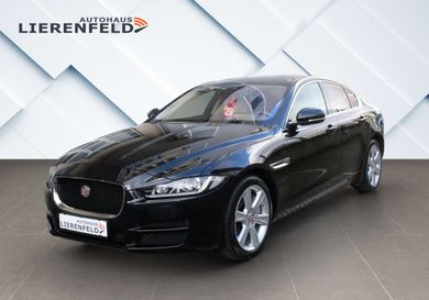 Jaguar XE, 2017