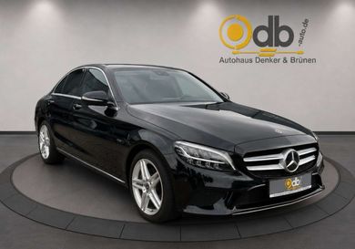 Mercedes-Benz C 300, 2021
