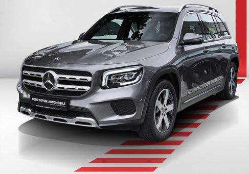 Mercedes-Benz GLB 200, 2023