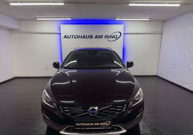 Volvo V60 Cross Country, 2018