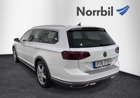 Volkswagen Passat, 2023