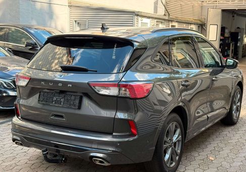 Ford Kuga, 2020