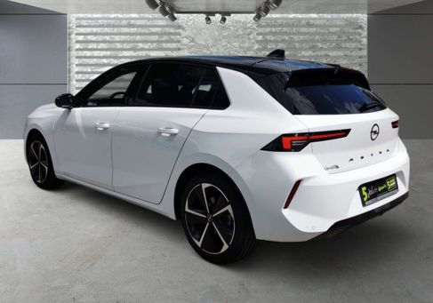 Opel Astra, 2024