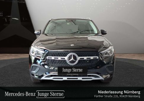 Mercedes-Benz GLA 250, 2021
