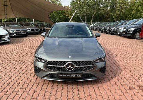 Mercedes-Benz CLA 180, 2025 2
