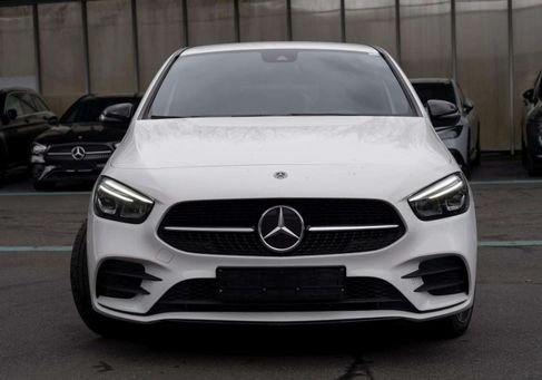 Mercedes-Benz B 250, 2021