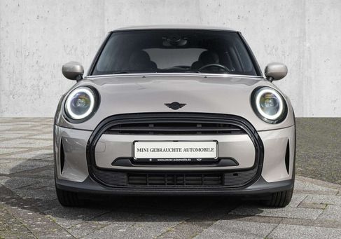 MINI ONE, 2022