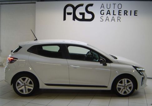 Renault Clio, 2024