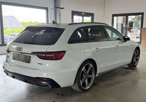 Audi A4, 2022