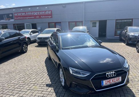 Audi A4, 2022