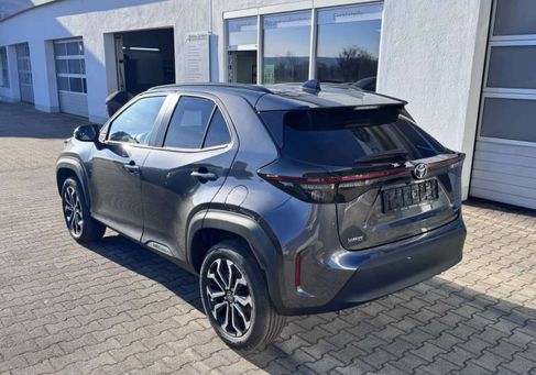 Toyota Yaris Cross, 2025