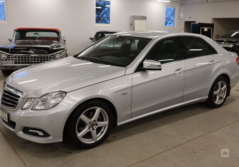 Mercedes-Benz E 220, 2010