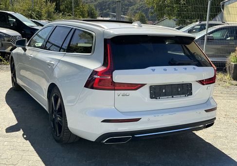 Volvo V60, 2022 2