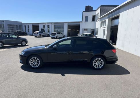 Audi A4, 2022