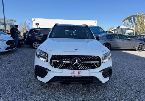 Mercedes-Benz GLB 200, 2023