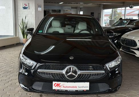 Mercedes-Benz A 200, 2021