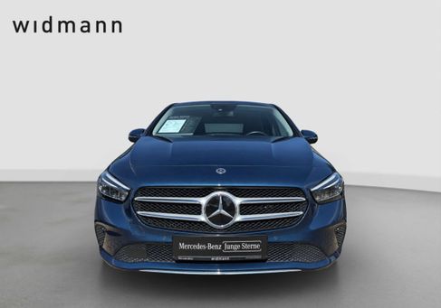 Mercedes-Benz B 220, 2022 2