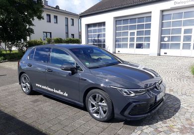 Volkswagen Golf, 2022