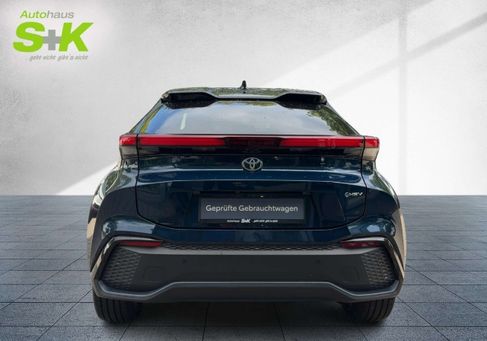 Toyota C-HR, 2024 3
