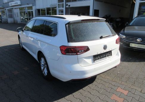Volkswagen Passat Variant, 2020 3