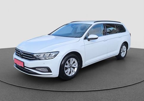Volkswagen Passat Variant, 2023 2