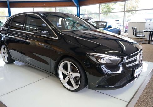Mercedes-Benz B 180, 2019