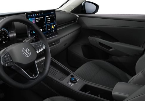 Volkswagen T-Roc, 2026 3