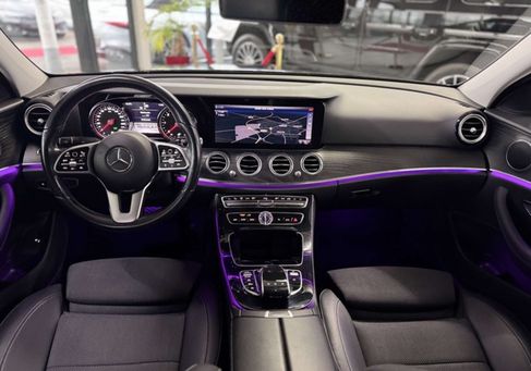 Mercedes-Benz E 200, 2020