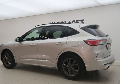 Ford Kuga, 2021