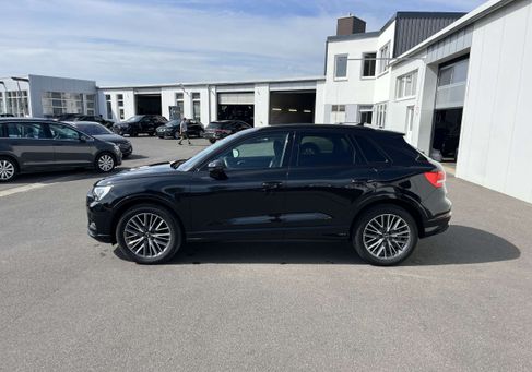 Audi Q3, 2022