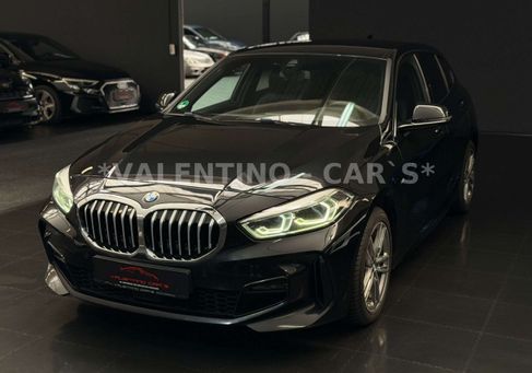 BMW 120, 2021