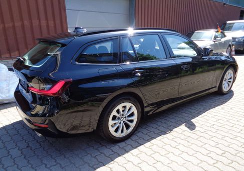 BMW 320, 2022
