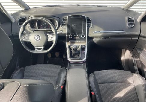Renault Grand Scenic, 2023