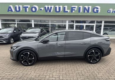 Peugeot 408, 2025