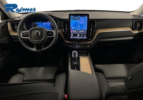 Volvo XC60, 2026