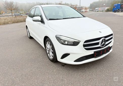 Mercedes-Benz B 180, 2019